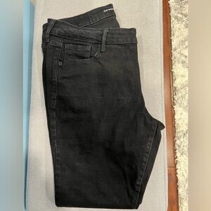 Old Navy Women’s Mid-Rise Rockstar Super Skinny Jeans